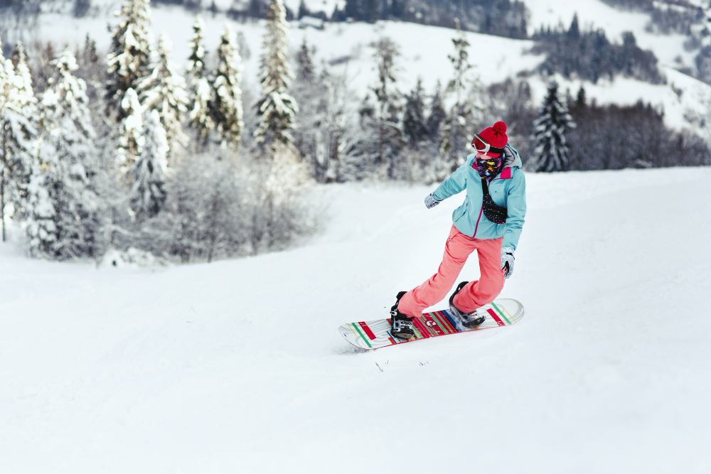 “Noleggio Snowboard a Madesimo: Il Tuo Passaporto per l’Avventura sulla Neve con Powder Ski Rent”